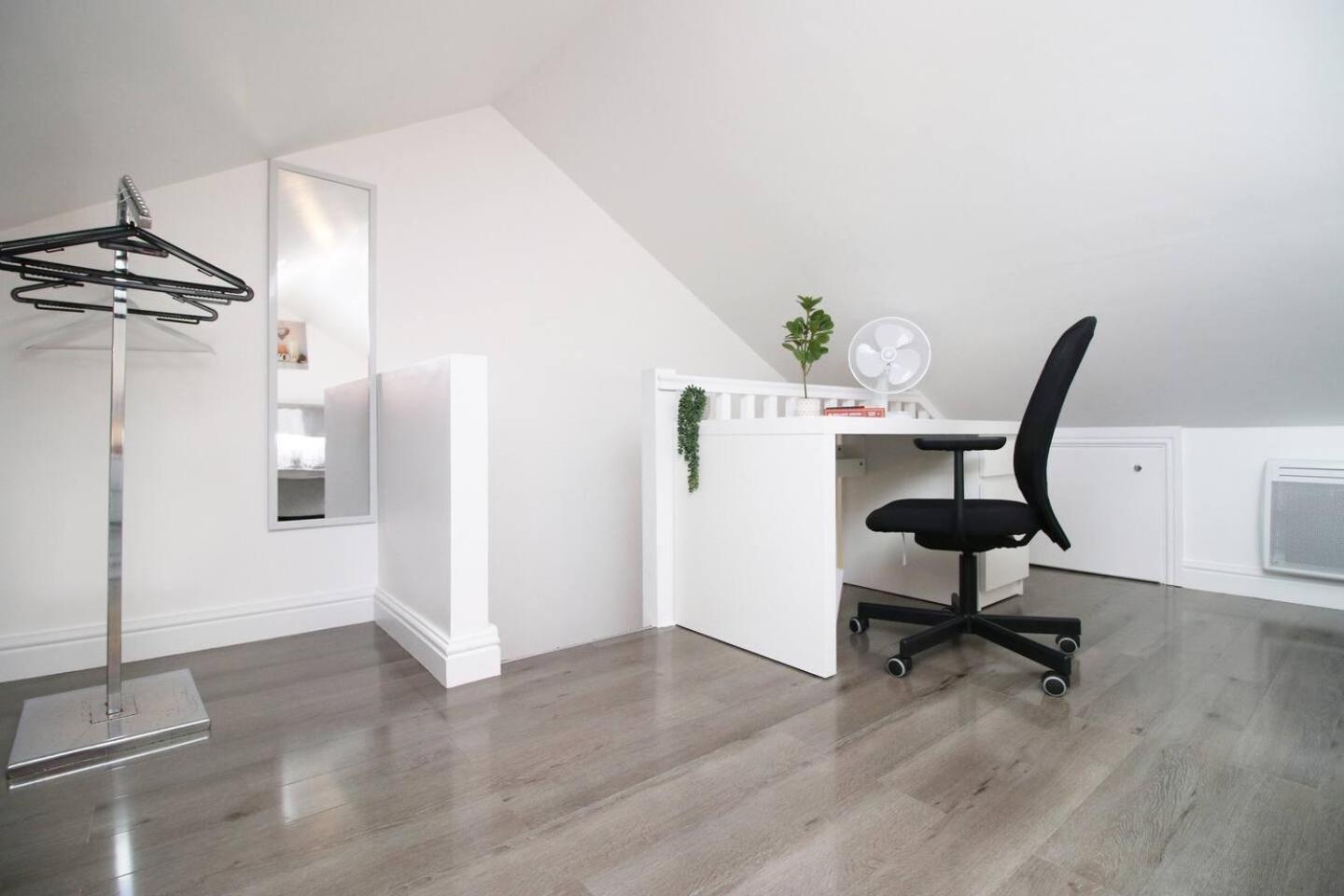 Modern Guesthouse, Fast Wi-Fi, Street Free Parking, Central, Fully Equipped 카디프 외부 사진