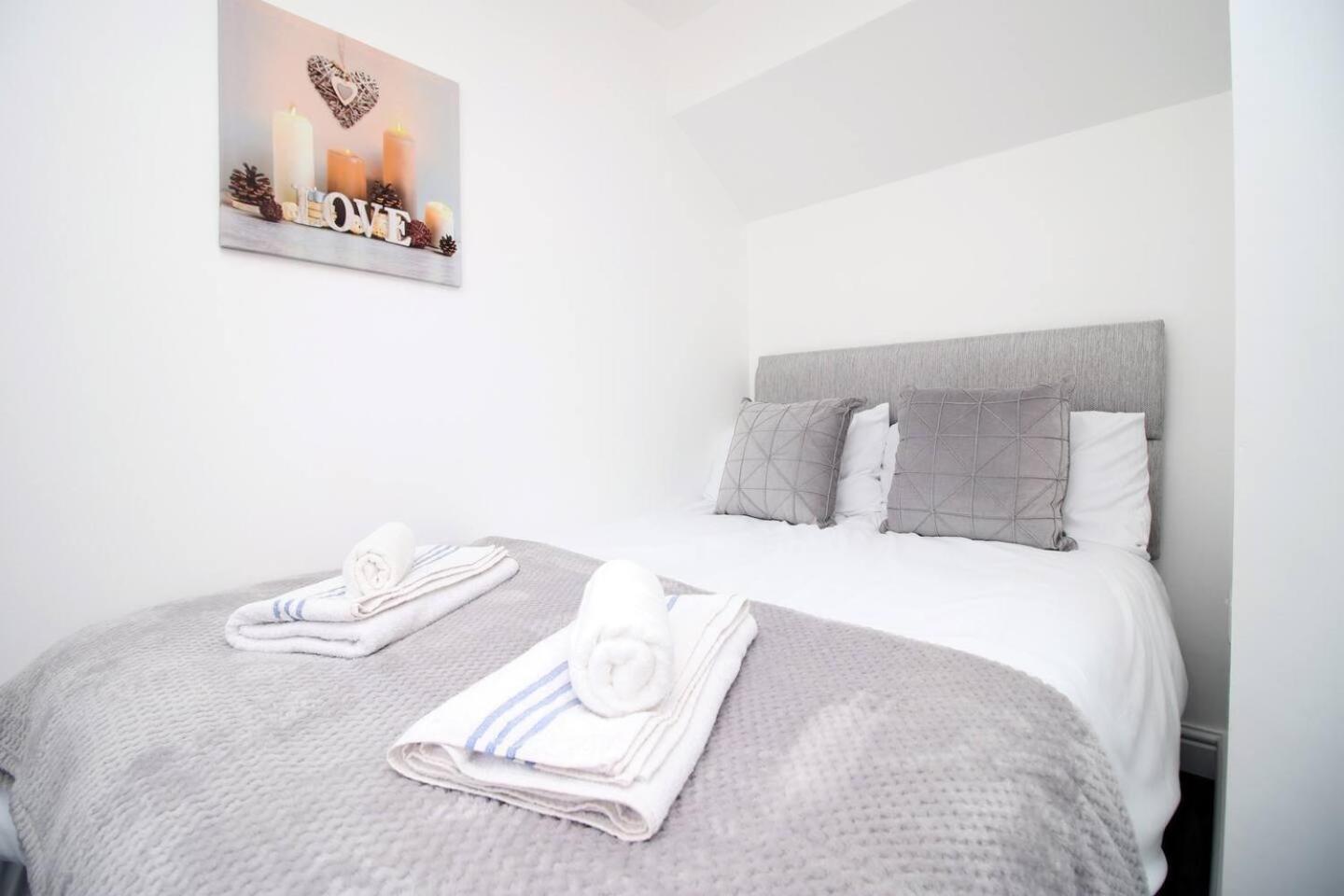 Modern Guesthouse, Fast Wi-Fi, Street Free Parking, Central, Fully Equipped 카디프 외부 사진