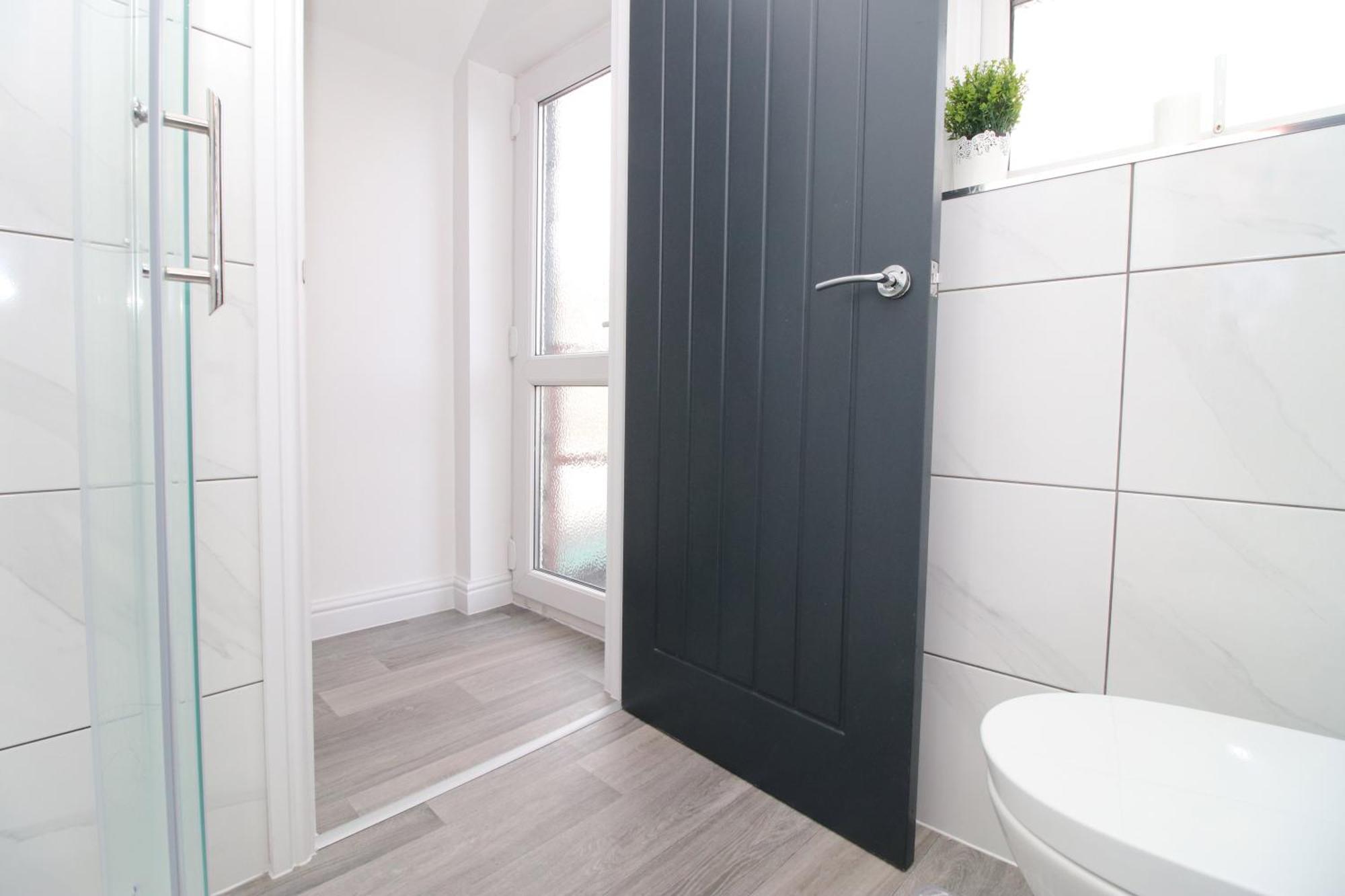 Modern Guesthouse, Fast Wi-Fi, Street Free Parking, Central, Fully Equipped 카디프 외부 사진